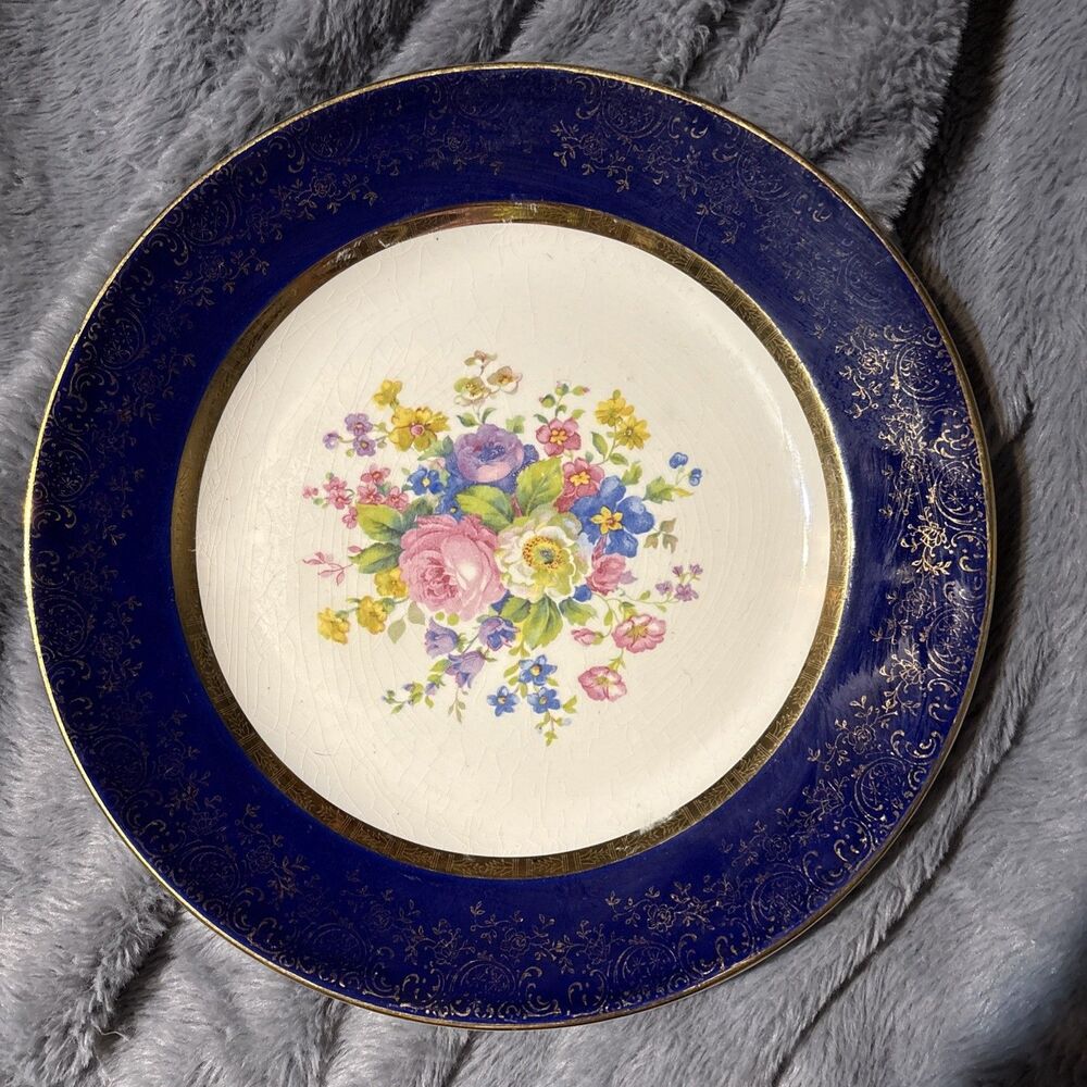 VINTAGE FLORAL PLATE CENTURY  by SALEM  23 KT GOLD TRIM 10" D ROYAL BLUE USA